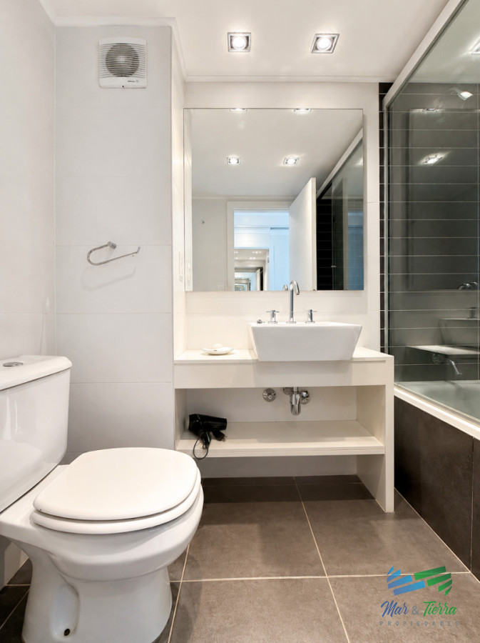 Apartamento ID.5819 - En venta apartamento 3 dormitorios con  muy buenos servicios, Roosevelt, Punta del Este.