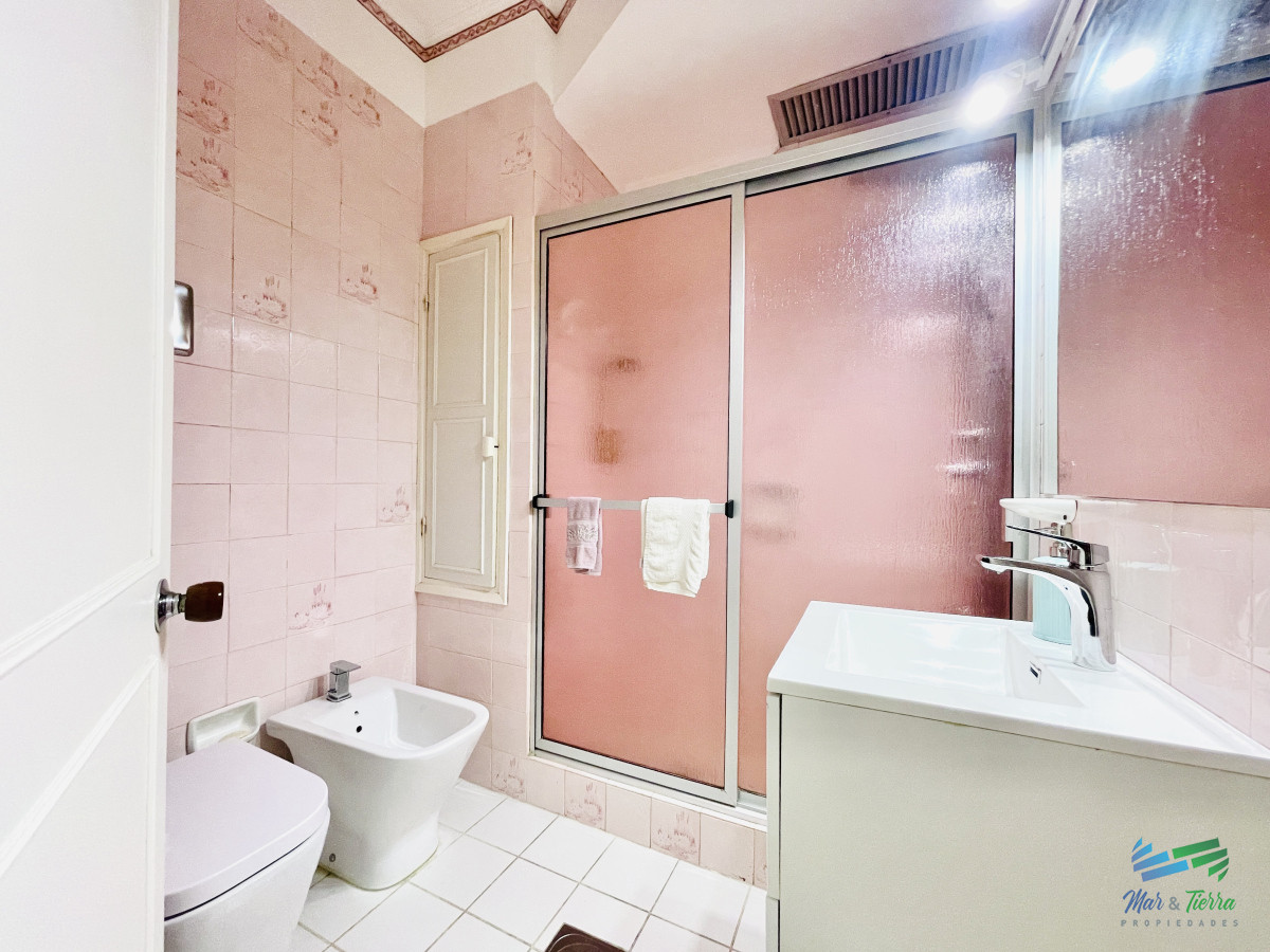 Casa ID.5233 - En Venta! Casa PH de 3 Dormitorios, Parrillero y Garage, en Maldonado, cerca de todo