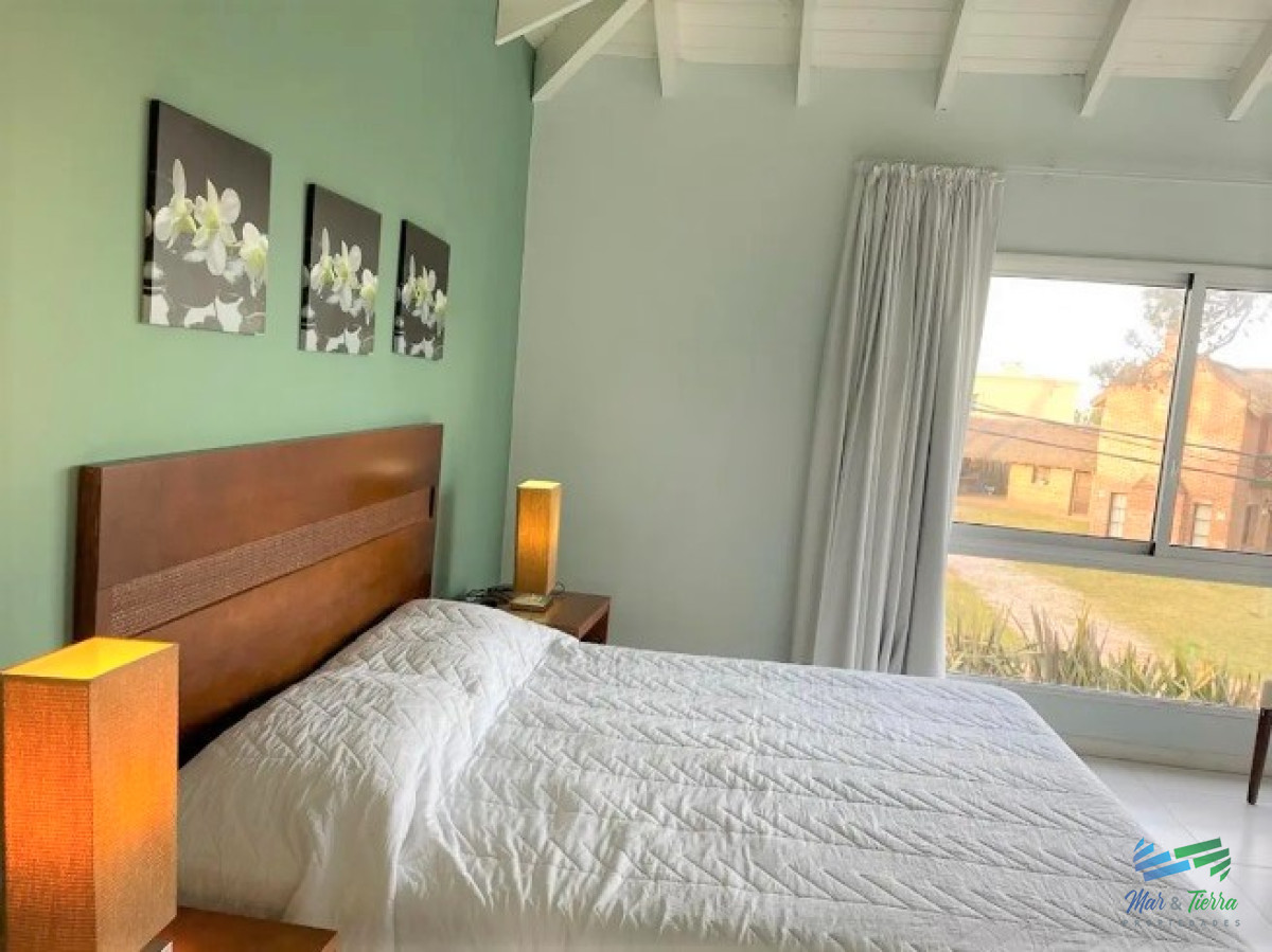 Casa ID.5223 - Excelente Casa de 6 Dormitorios y Piscina en Montoya, La Barra