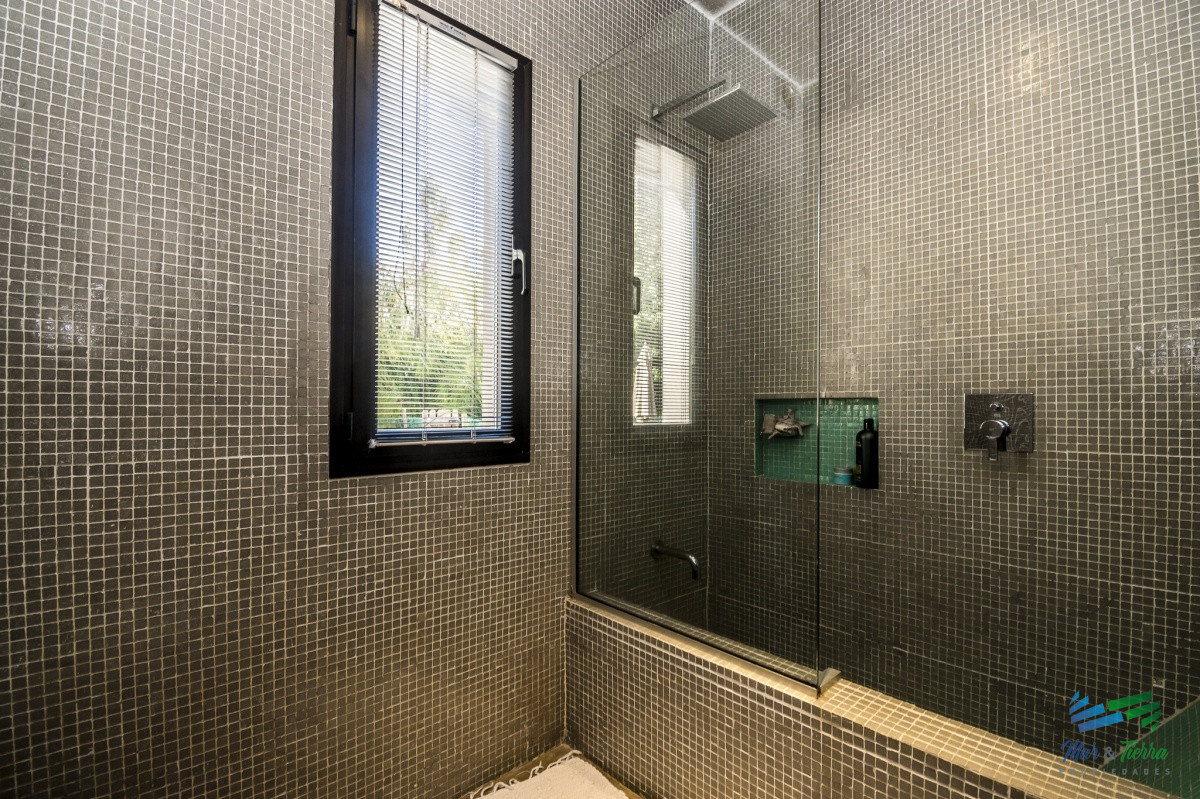 Casa ID.5010 - Excelente Casa de 3 Dormitorios en Barrio Privado, La Arbolada - Punta del Este, Venta y Alquiler Anual