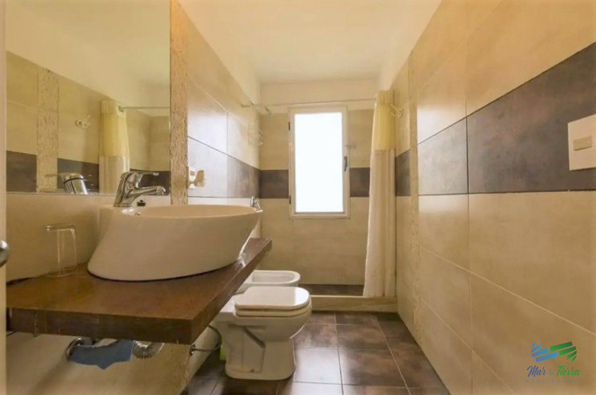 Casa ID.5223 - Excelente Casa de 6 Dormitorios y Piscina en Montoya, La Barra