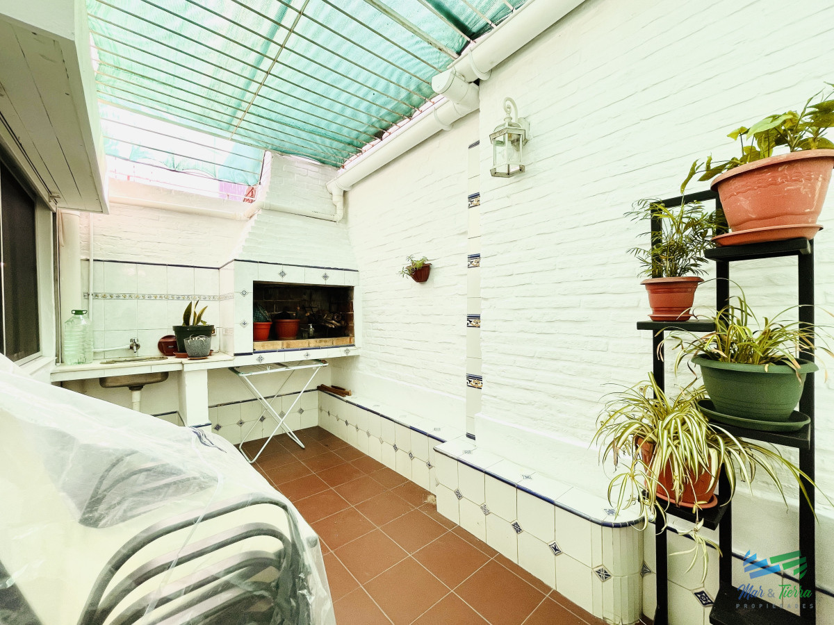 Casa ID.5233 - En Venta! Casa PH de 3 Dormitorios, Parrillero y Garage, en Maldonado, cerca de todo