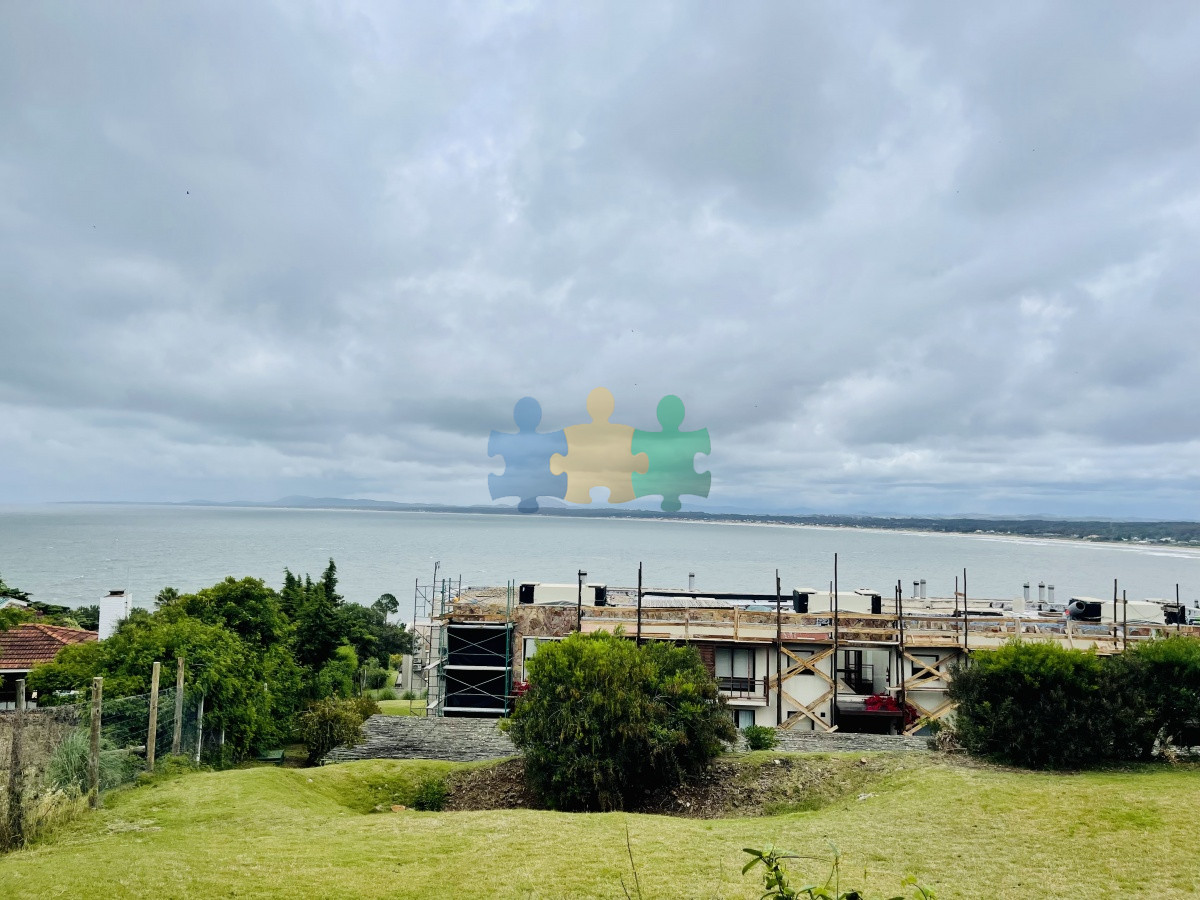 Lomo de la Ballena - GoPunta - Portal Inmobiliario de Punta del Este - Maldonado
