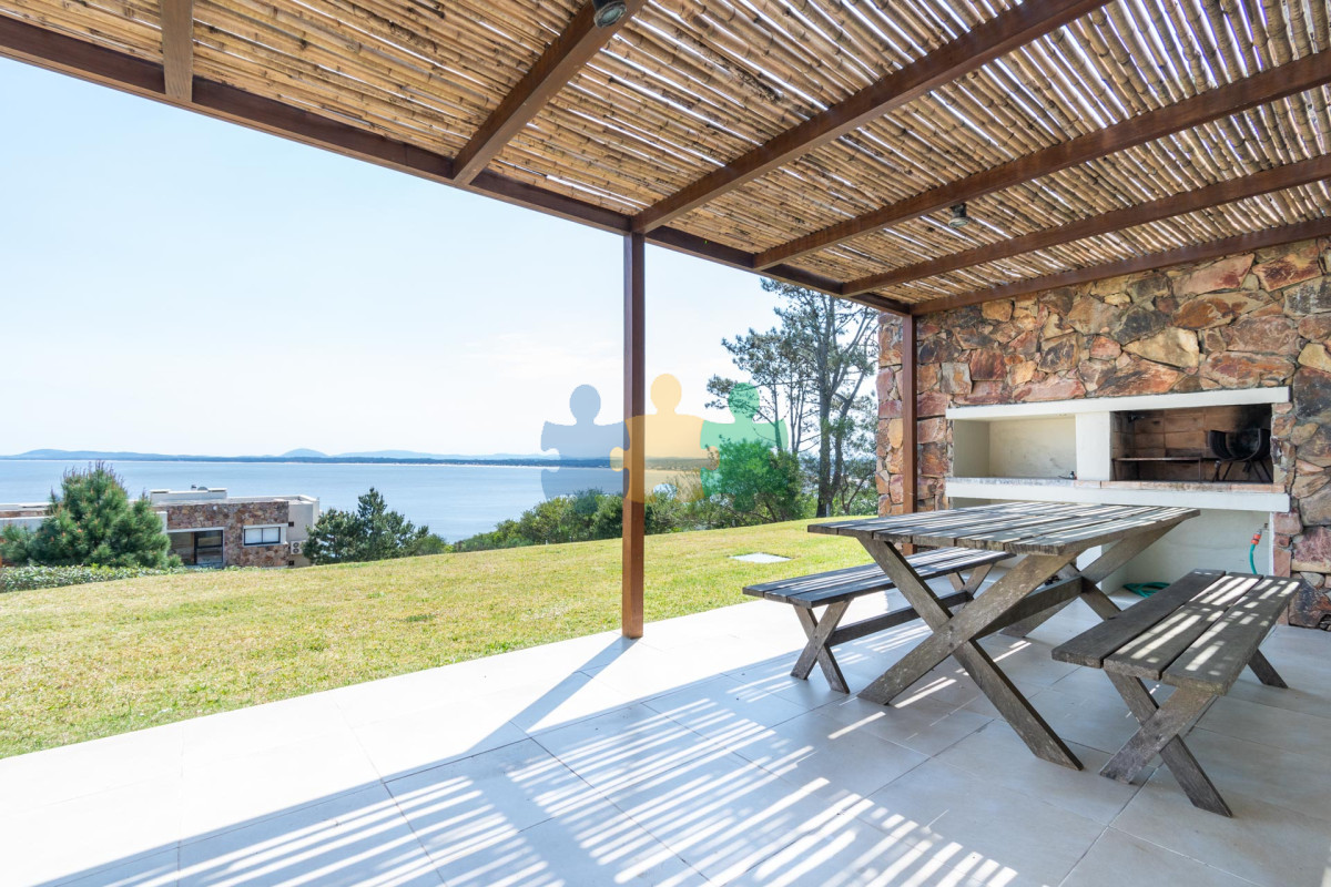 Lomo de la Ballena - GoPunta - Portal Inmobiliario de Punta del Este - Maldonado