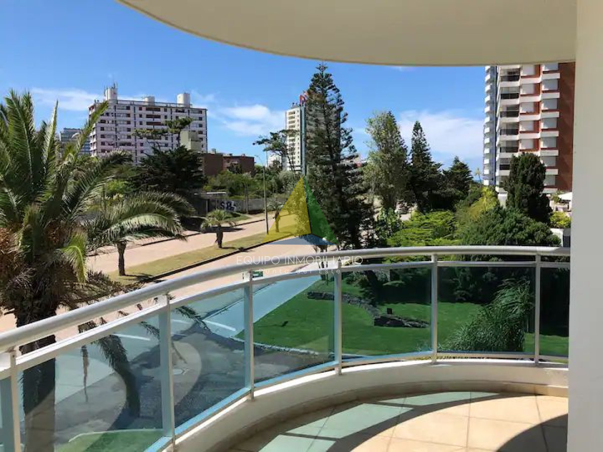 Aidy Grill - GoPunta - Portal Inmobiliario de Punta del Este - Maldonado
