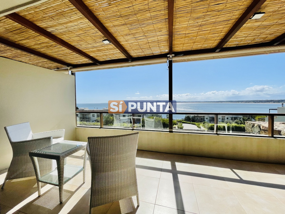 Apartamento de 2 Dormitorios con Vista al Mar y Parrillero en Quartier Punta Ballena - SPT7927A