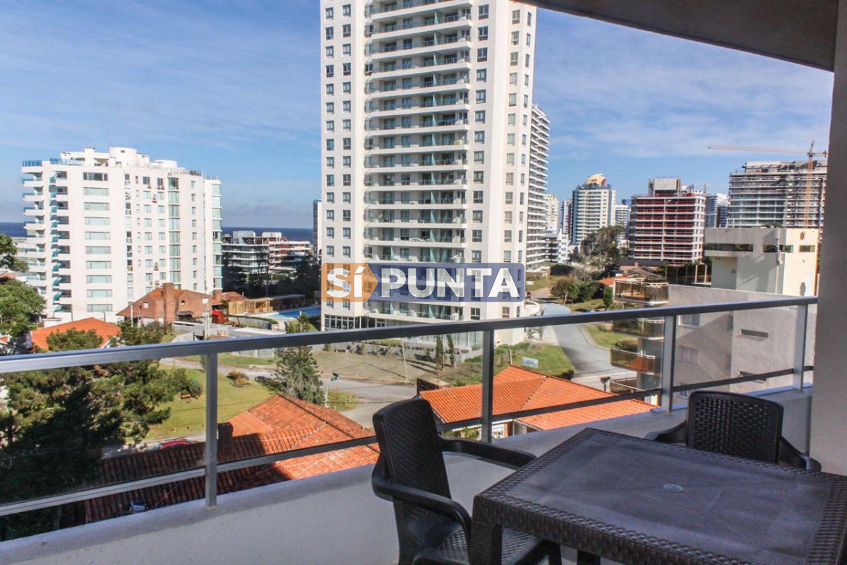 Apartamento de 2 Dormitorios en Playa Brava - Punta del Este - SPT7780A