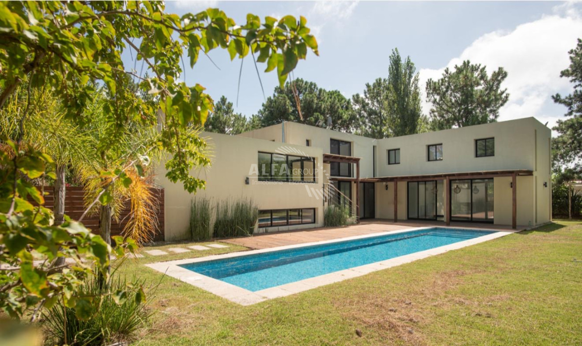 Marly - GoPunta - Portal Inmobiliario de Punta del Este - Maldonado