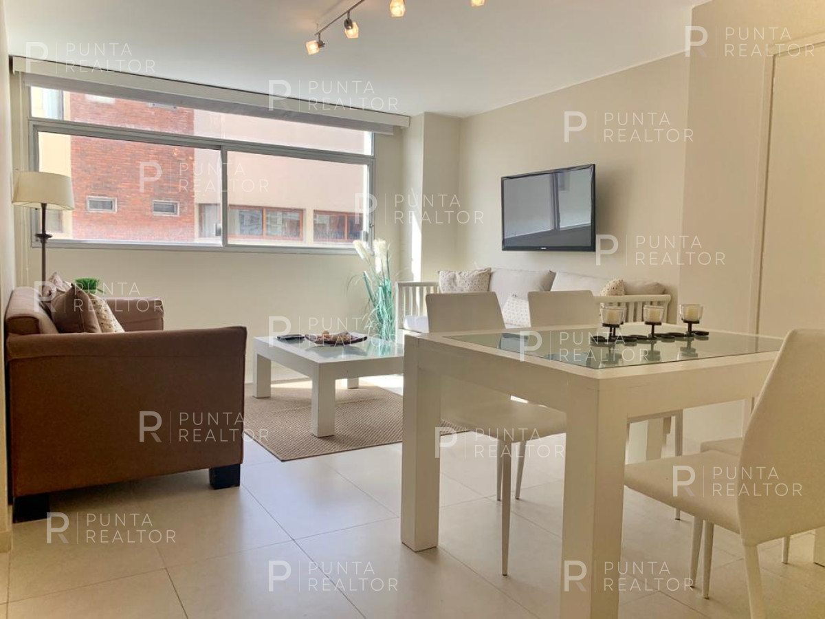 Apartamento ID.1589 - Excelente Apartamento de 1 Dormitorio en Punta Península, Punta del Este
