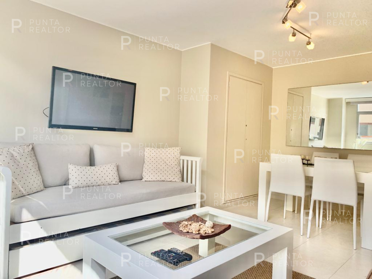 Apartamento ID.1589 - Excelente Apartamento de 1 Dormitorio en Punta Península, Punta del Este