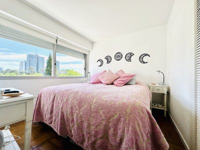 Apartamento en alquiler de 2 dormitorios con 2 baños sobre Roosevelt, Punta del Este - VLX5958A