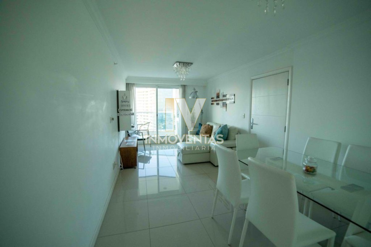 Apartamento ID.4064 - Moderno Apartamento de 2 Dormitorios en Venta, Playa Mansa 