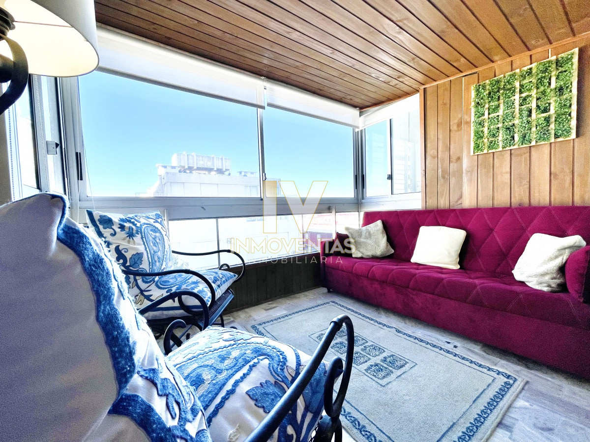 Apartamento ID.3156 - Apartamento de 2 Dormitorios Reciclado, Península de Punta del Este