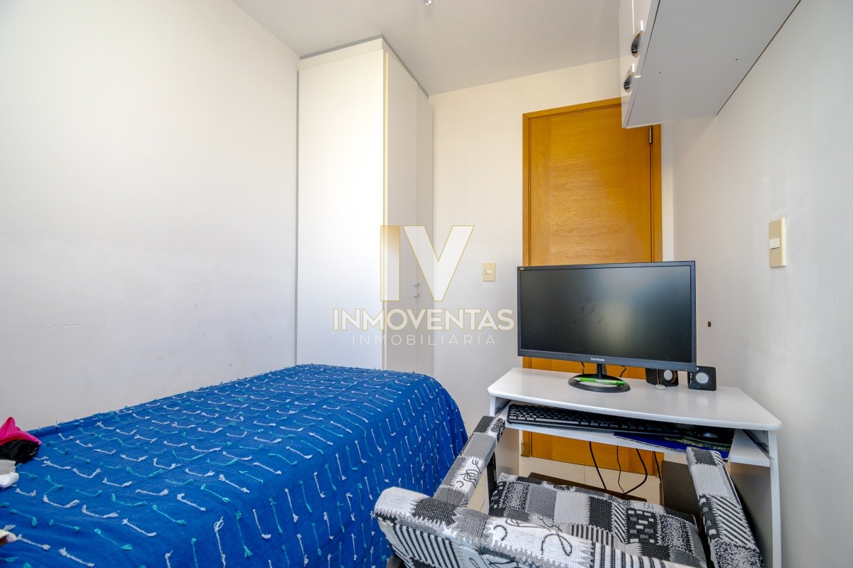 Apartamento ID.3373 - Venta de apartamento de tres dormitorios más dependencia en playa Mansa, Punta del Este