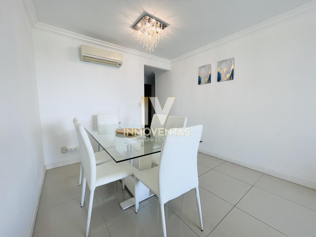 Apartamento ID.4064 - Moderno Apartamento de 2 Dormitorios en Venta, Playa Mansa 