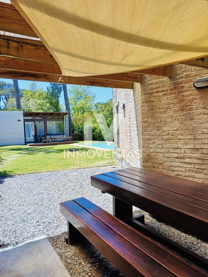 Casa ID.3323 - Casa de 3 Dormitorios en Montoya - Punta del Este