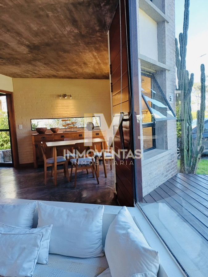 Casa ID.3323 - Casa de 3 Dormitorios en Montoya - Punta del Este