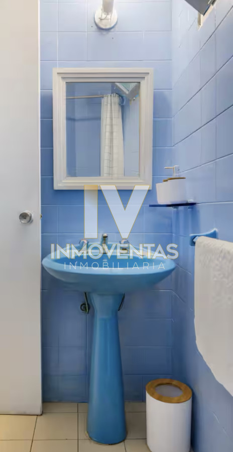 Casa ID.4087 - Gran Casa en Venta sobre el Mar de 5 Dormitorios y Dependencia en Península, Punta del Este