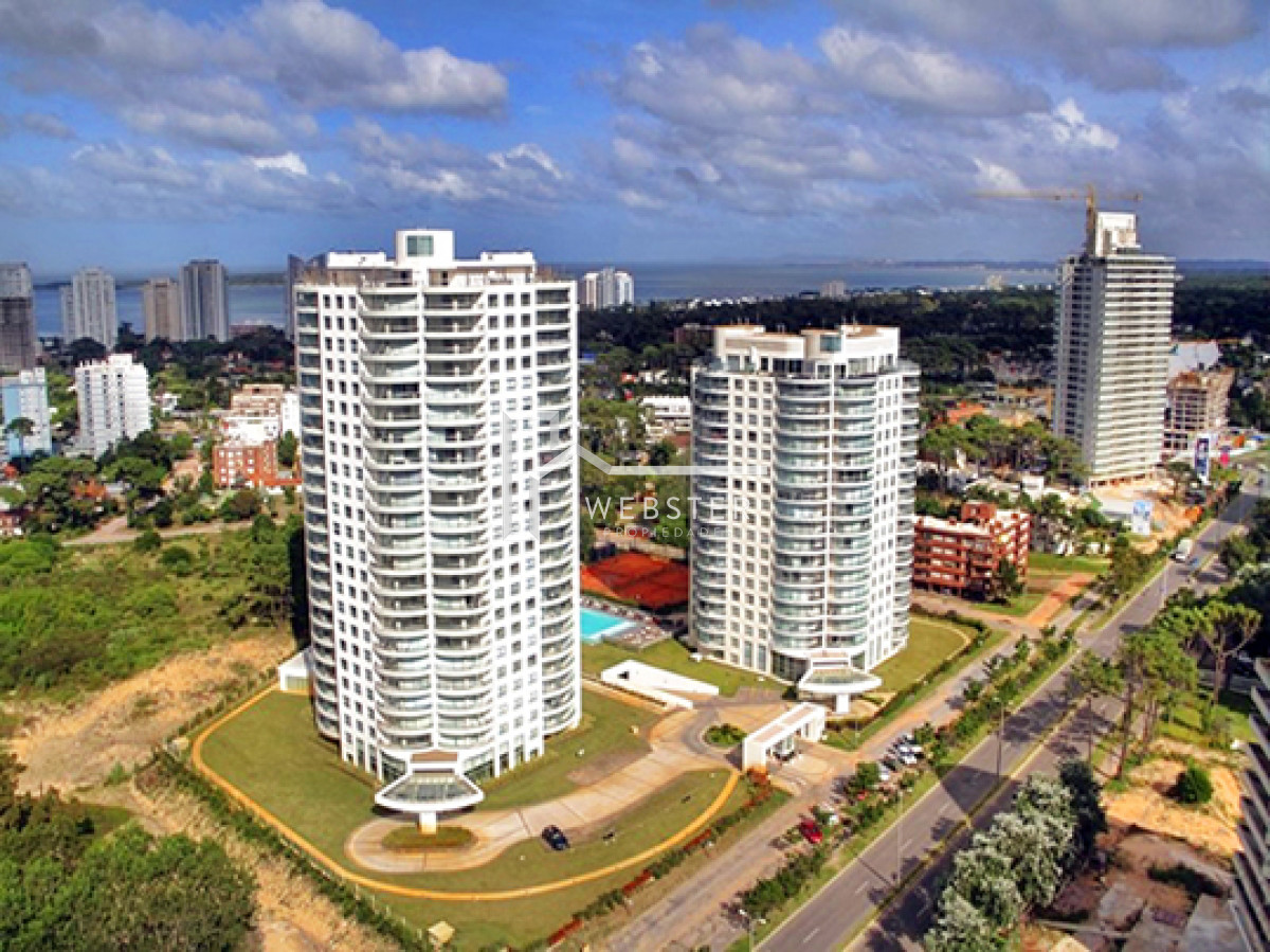 Apartamento ID.1468 - Excelente Apartamento de 2 Dormitorios en Alquiler anual, invernal y o temporada- Ocean Drive
