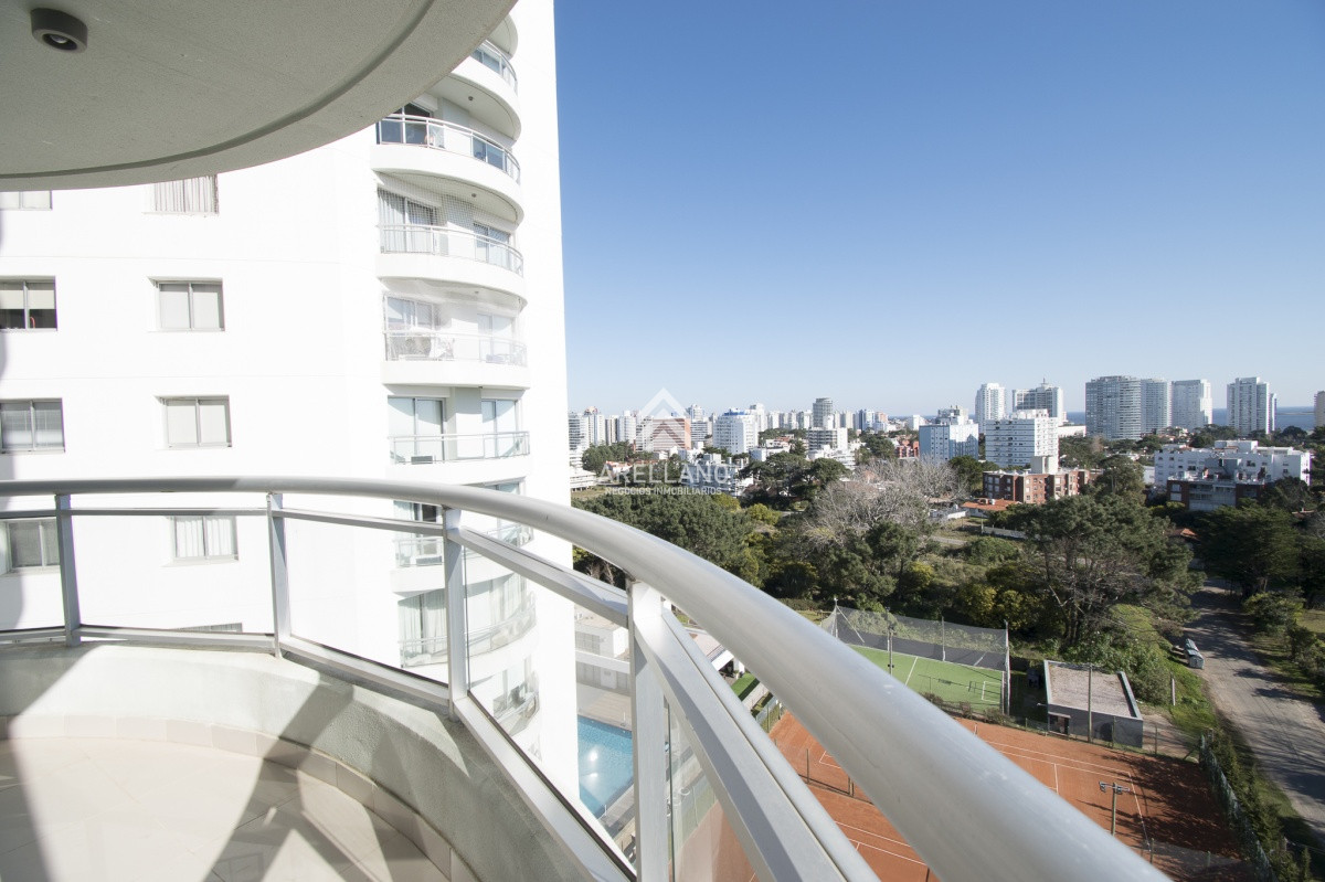 Apartamento ID.6025 - Venta Apartamento 2 Dormitorios en Ocean Drive, Punta del Este