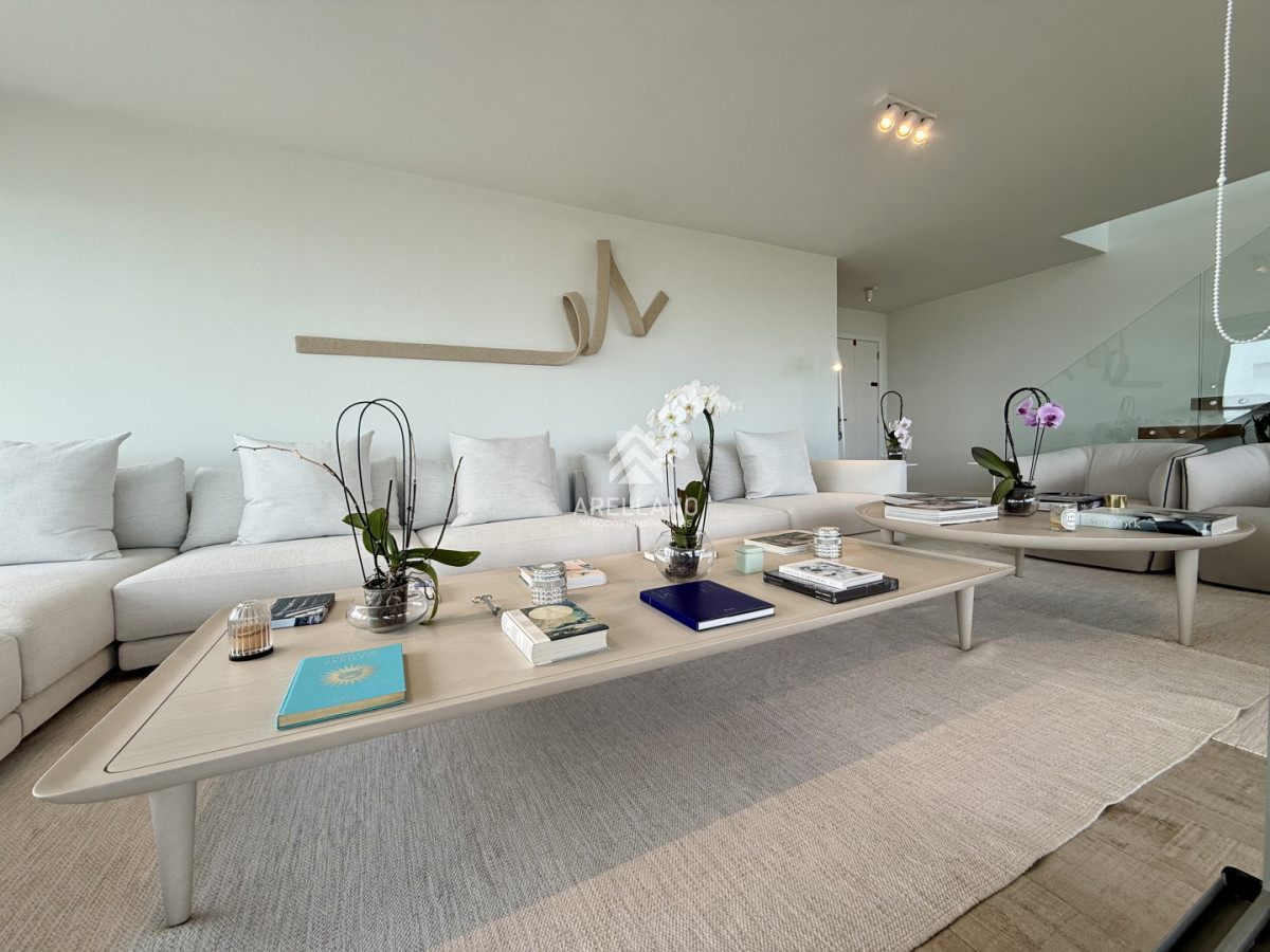 Apartamento ID.5840 - Venta Apartamento Penthouse 3 dormitorios con parrillero propio en alquiler temporario, Roosevelt Brava, Punta del Este