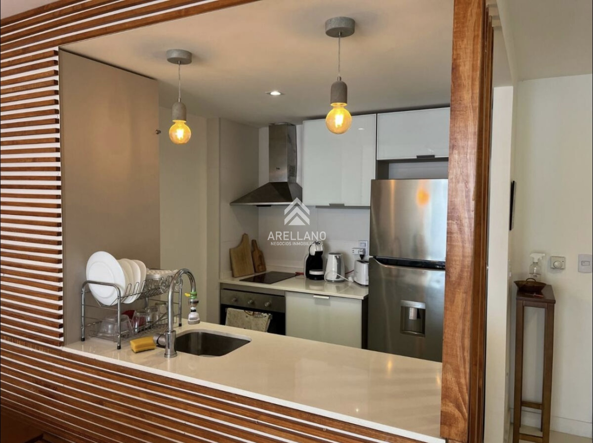 Apartamento ID.4956 - Alquiler temporal de apartamento de 2 dormitorios con 2 baños en excelente ubicación entre playas mansa y brava 