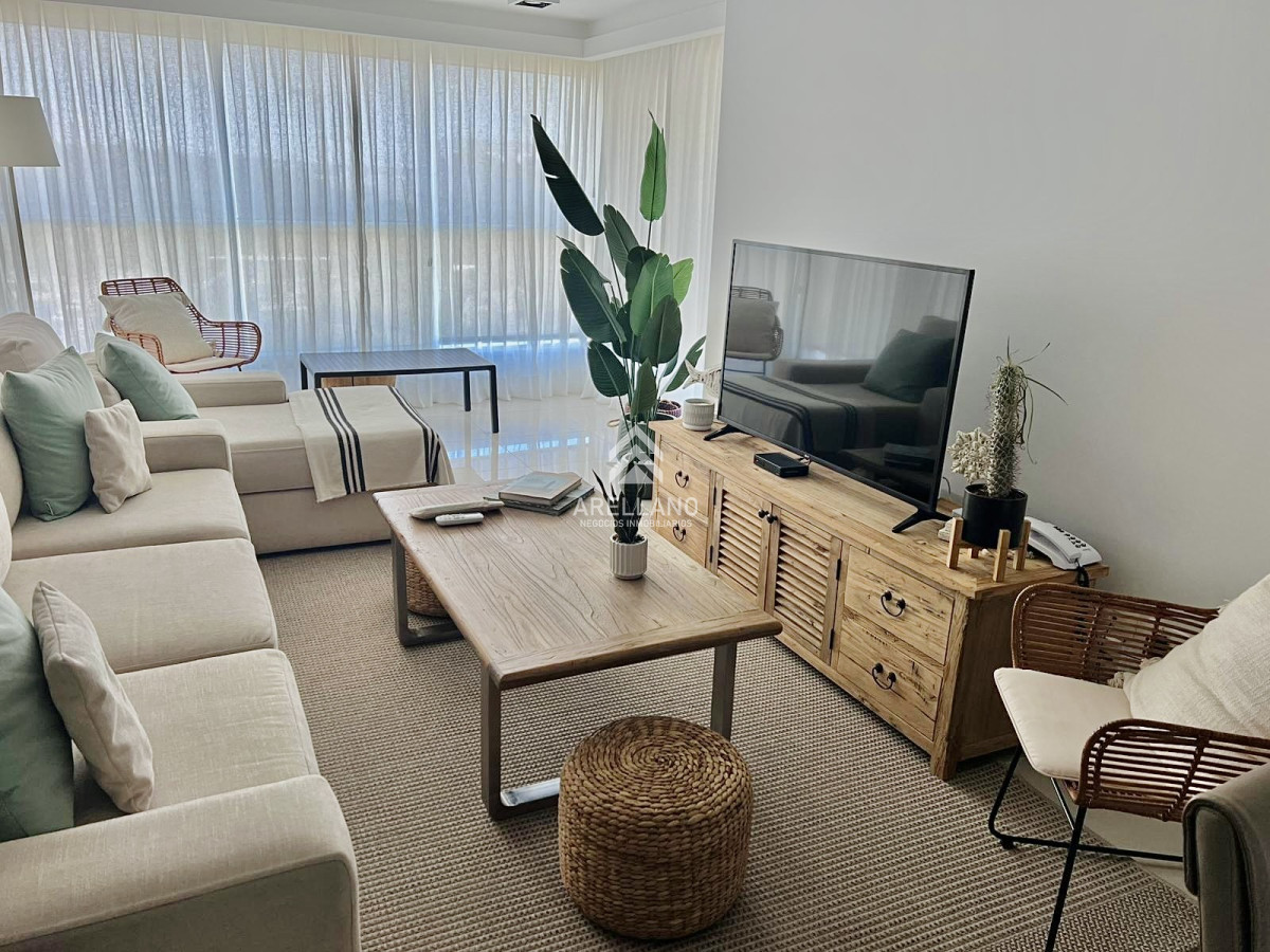 Apartamento ID.5686 - Alquiler de temporada Apartamento de 2 Dormitorios en Look Brava - Punta del Este