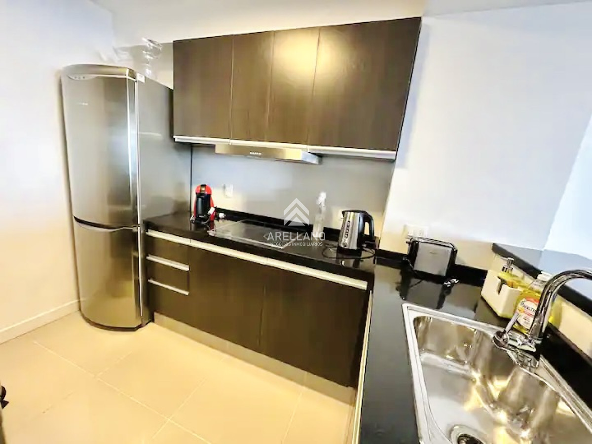 Apartamento ID.5141 - Moderno Apartamento de 2 Dormitorios y Medio en Torre con Servicios, Playa Brava