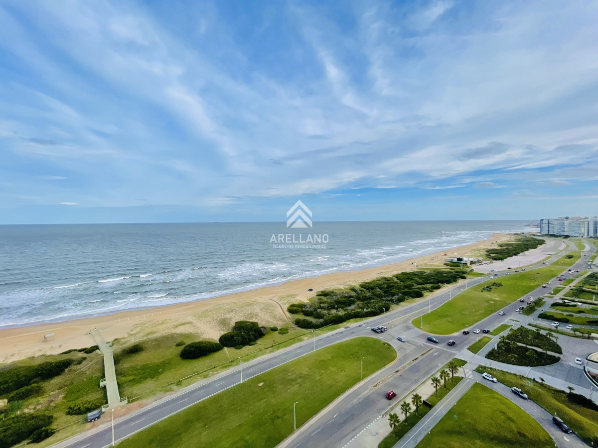 Apartamento ID.6137 - Venta Apartamento 3 Dormitorios, Le Parc Punta del Este