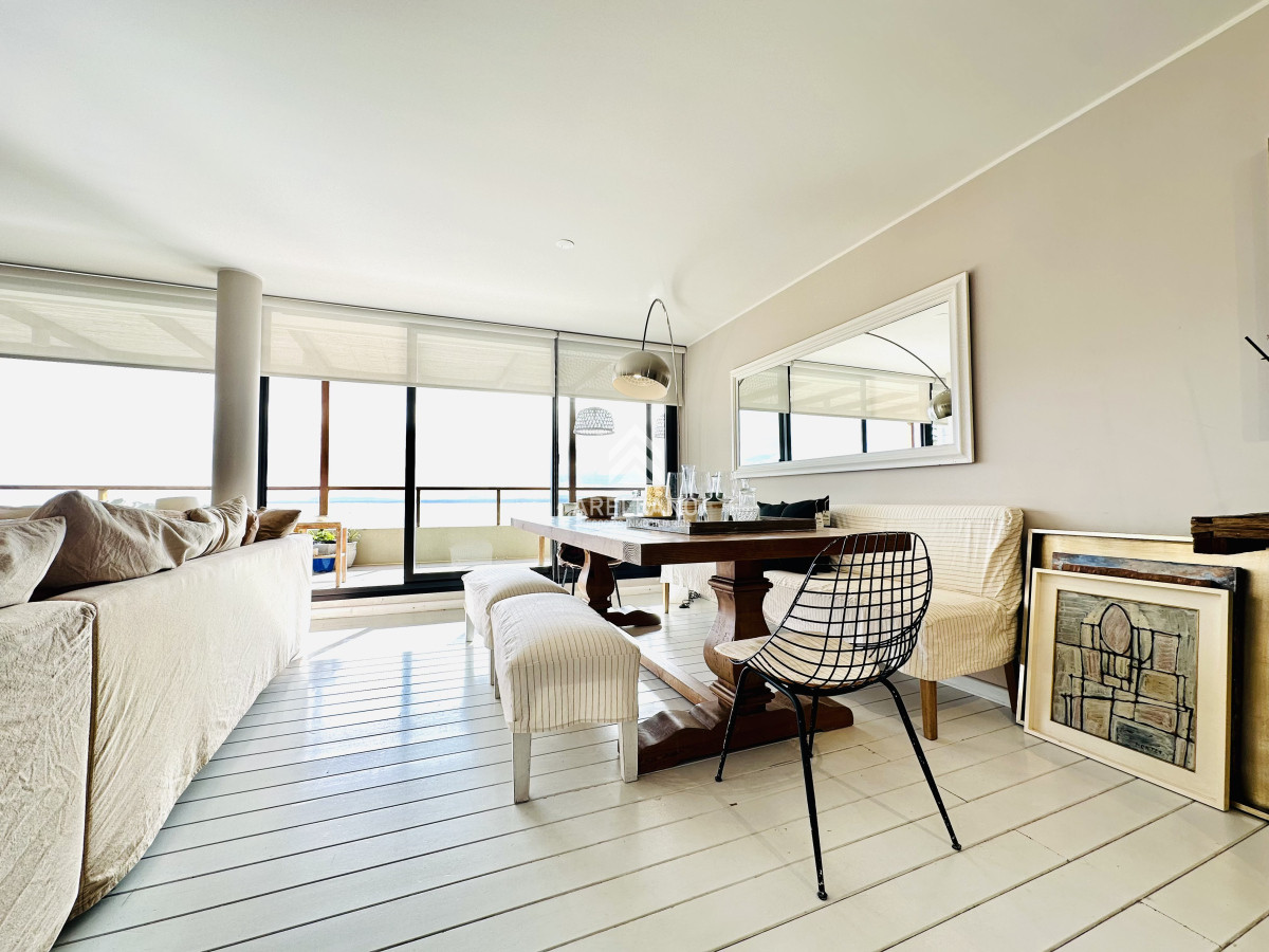 Apartamento ID.5304 - Alquiler temporario de magnífico apartamento de 3 dormitorios más dependencia en Punta Ballena 