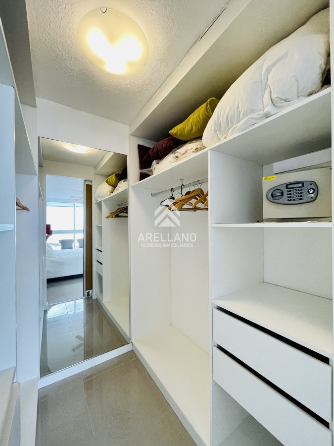 Apartamento ID.6138 - Venta apartamento Penthouse en torre One, Playa Brava