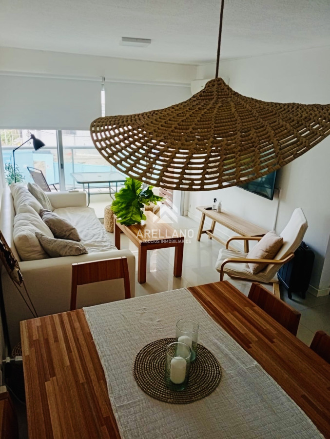 Apartamento ID.4741 - Moderno Apartamento en Venta de 1 Dormitorio en playa brava, Punta del este 