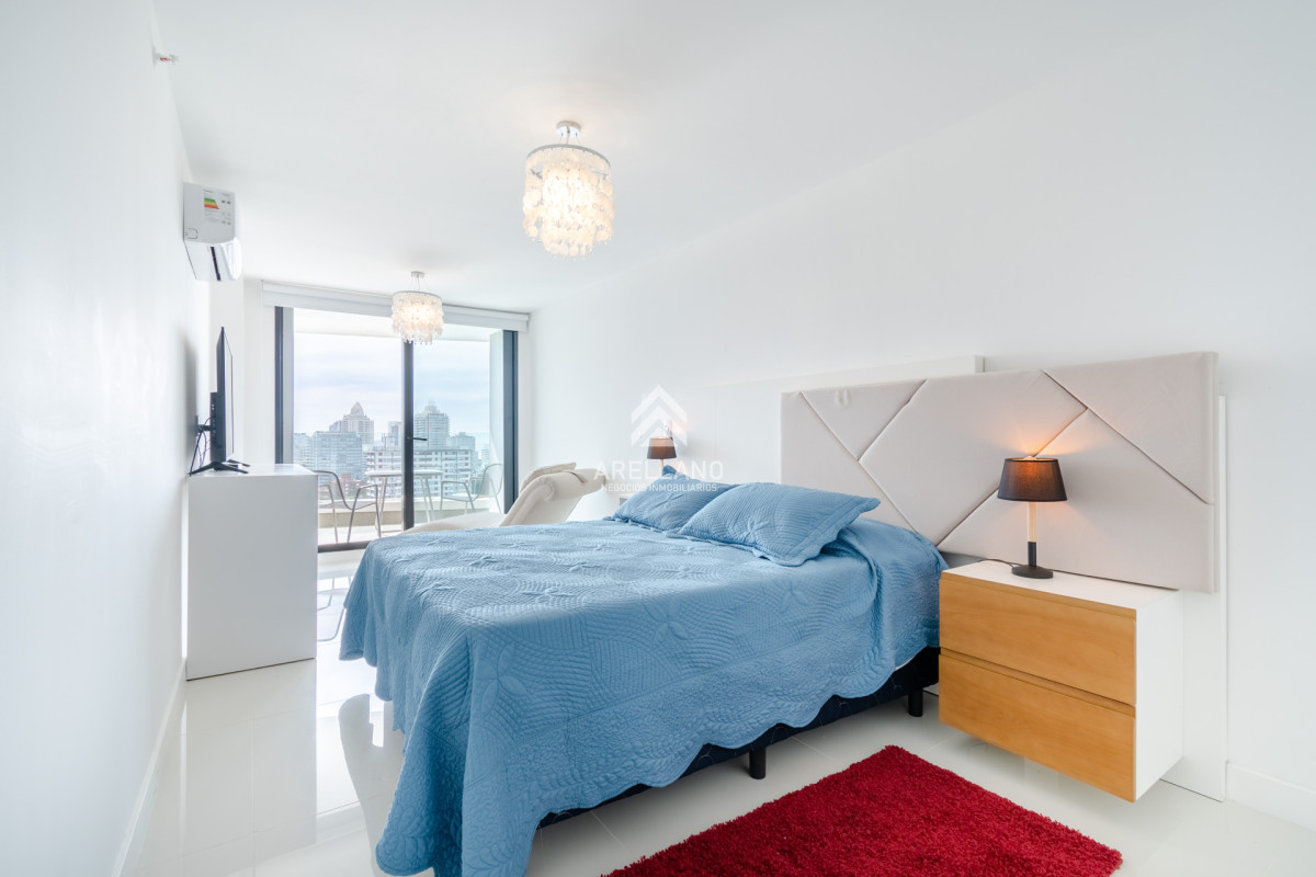 Apartamento ID.5288 - Moderno Apartamento de 3 Dormitorios en Suite, zona Hotel Enjoy, Punta del Este