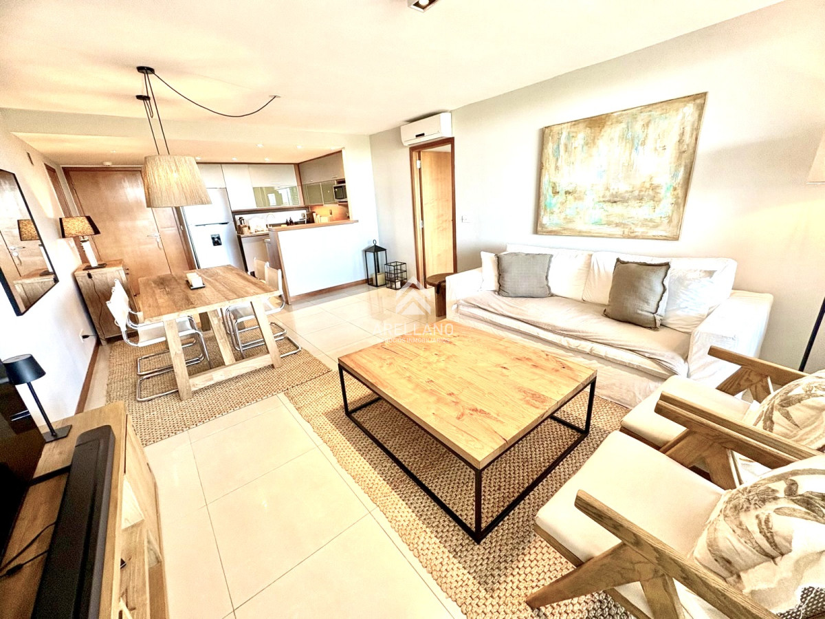 Apartamento ID.5775 - Alquiler temporal apartamento de 2 dormitorios a pasos de Punta Shopping