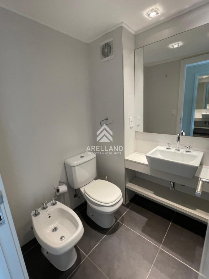 Apartamento ID.6343 - Apartamento luminoso con variedad de servicios en venta, 3 dormitorios, zona Roosevelt Playa Brava