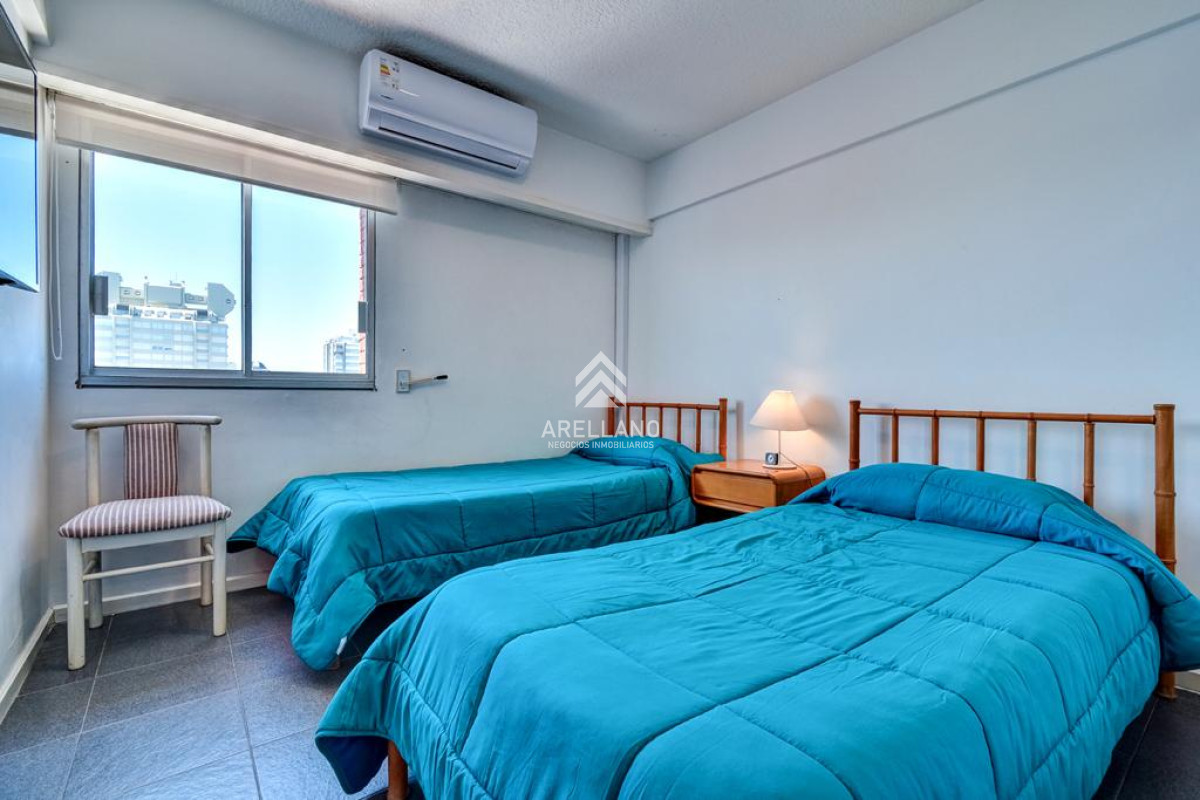 Apartamento ID.769 - Excelente Apartamento de 2 Dormitorios con Vista al Mar - Punta del Este