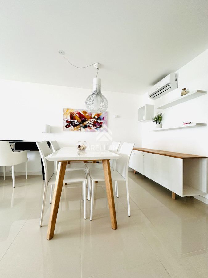 Apartamento ID.4250 - Apartamento de 1 Dormitorio en playa Brava, Punta del Este
