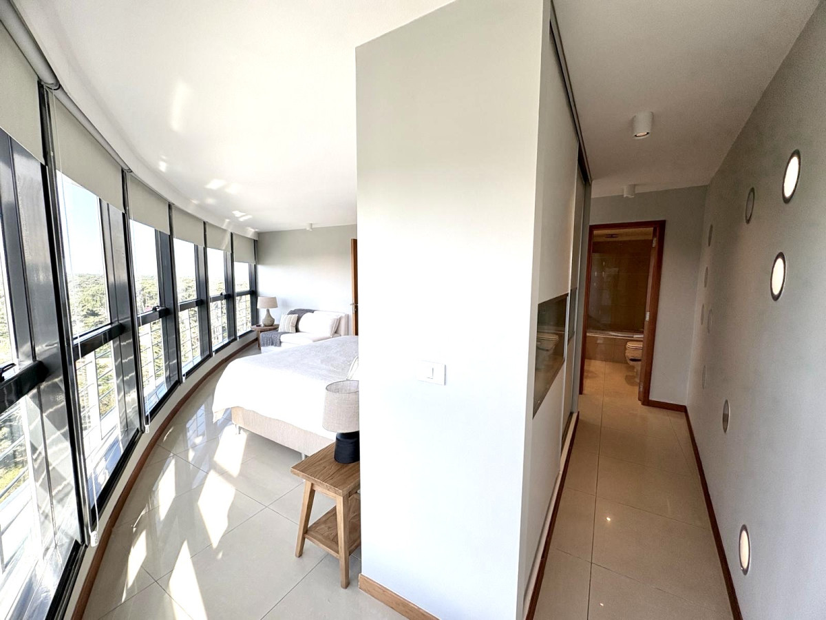 Apartamento ID.5775 - Alquiler temporal apartamento de 2 dormitorios a pasos de Punta Shopping