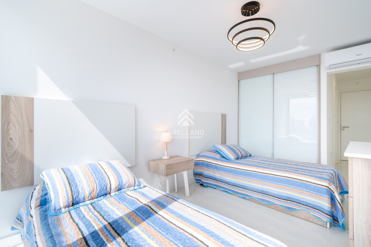 Apartamento ID.5288 - Moderno Apartamento de 3 Dormitorios en Suite, zona Hotel Enjoy, Punta del Este