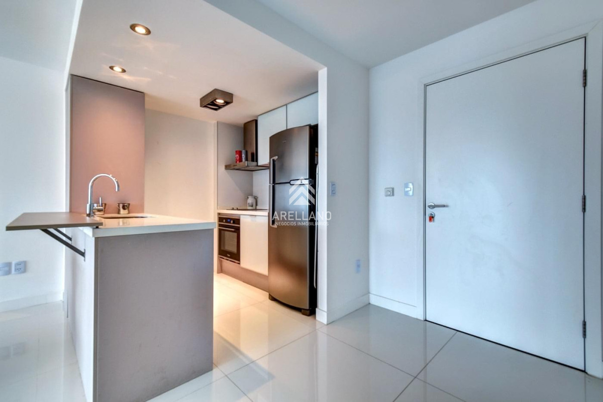 Apartamento ID.5109 - Venta de apartamento 2 dormitorios en edificio Art Tower, La Pastora, Punta del Este