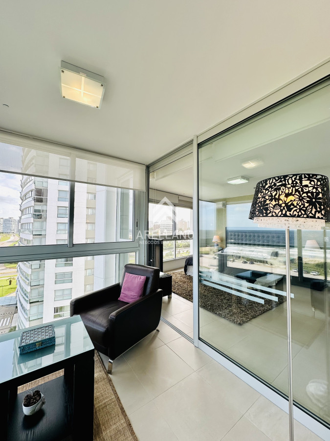 Apartamento ID.5178 - Oportunidad en Venta! Apartamento sobre playa Brava de 3 Dormitorios más Dependencia, Torre Le Parc