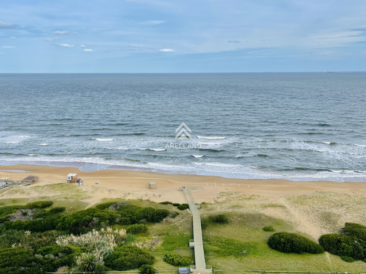 Apartamento ID.6137 - Venta Apartamento 3 Dormitorios, Le Parc Punta del Este