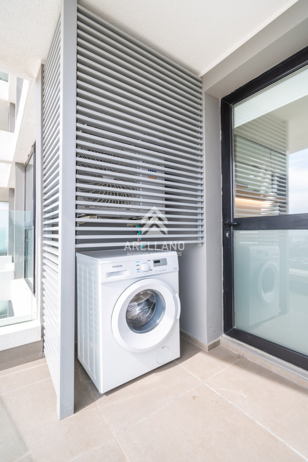 Apartamento ID.5288 - Moderno Apartamento de 3 Dormitorios en Suite, zona Hotel Enjoy, Punta del Este