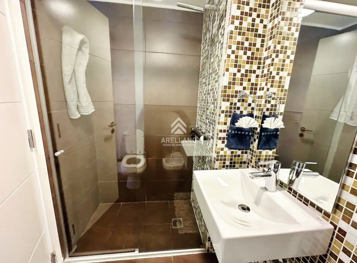 Apartamento ID.5141 - Moderno Apartamento de 2 Dormitorios y Medio en Torre con Servicios, Playa Brava