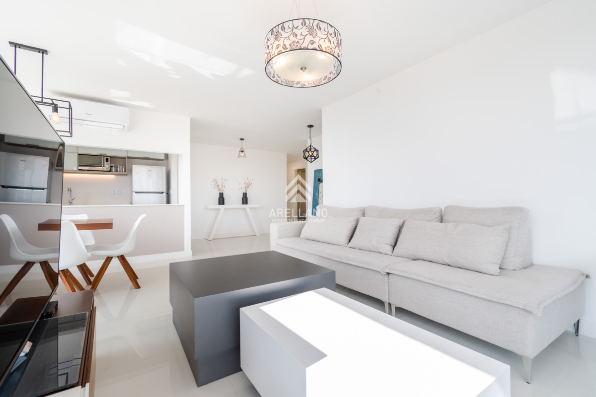 Apartamento ID.5288 - Moderno Apartamento de 3 Dormitorios en Suite, zona Hotel Enjoy, Punta del Este