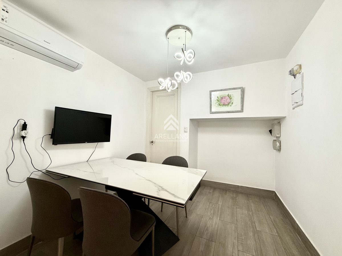 Casa ID.5680 - Alquiler temporal de casa de 3 dormitorios con gran parque en playa mansa, Punta del Este