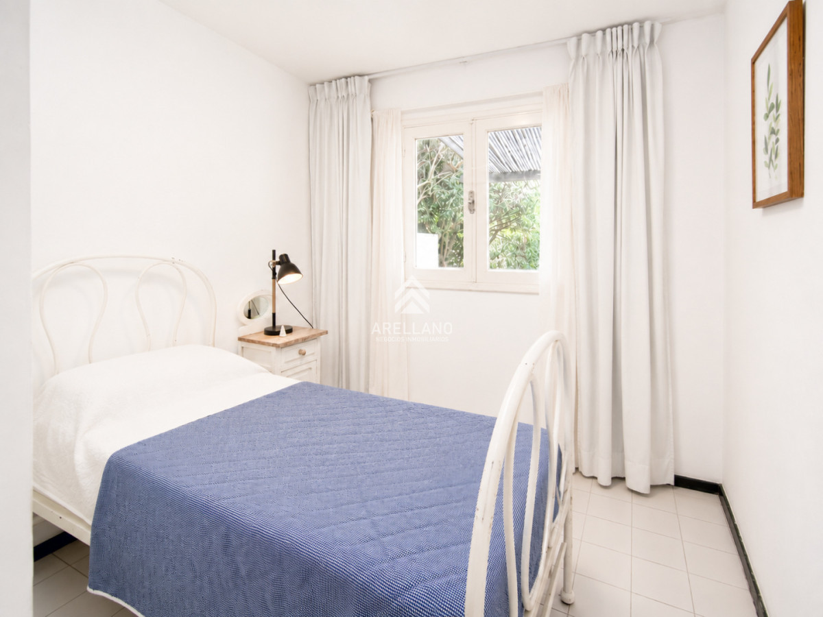 Casa ID.4582 - Excelente Casa de 4 Dormitorios con Piscina y Parrillero en Montoya, La Barra