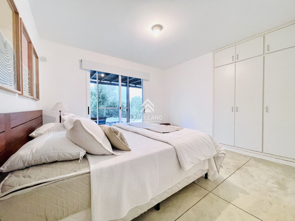 Casa ID.4880 - Excelente Casa de 5 Dormitorios en Manantiales, Punta del Este