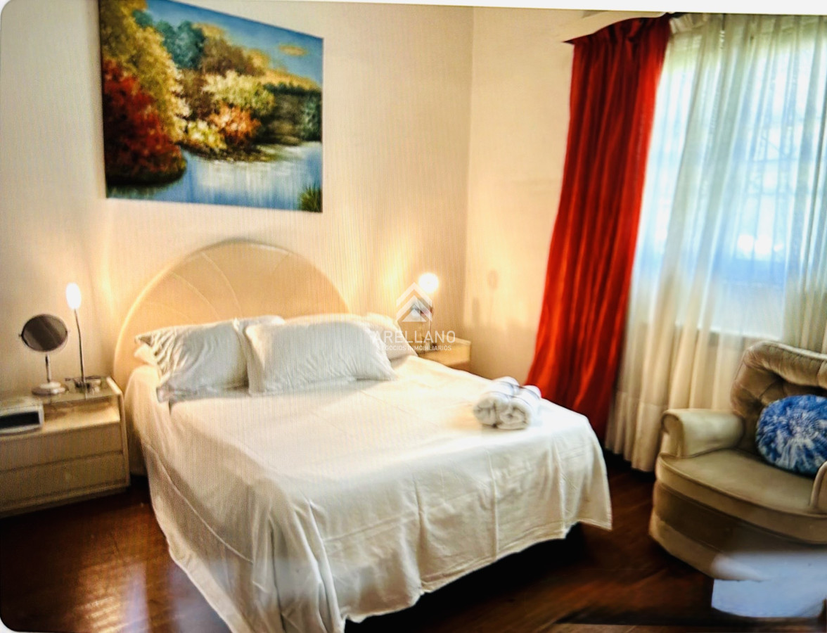 Casa ID.5680 - Alquiler temporal de casa de 3 dormitorios con gran parque en playa mansa, Punta del Este