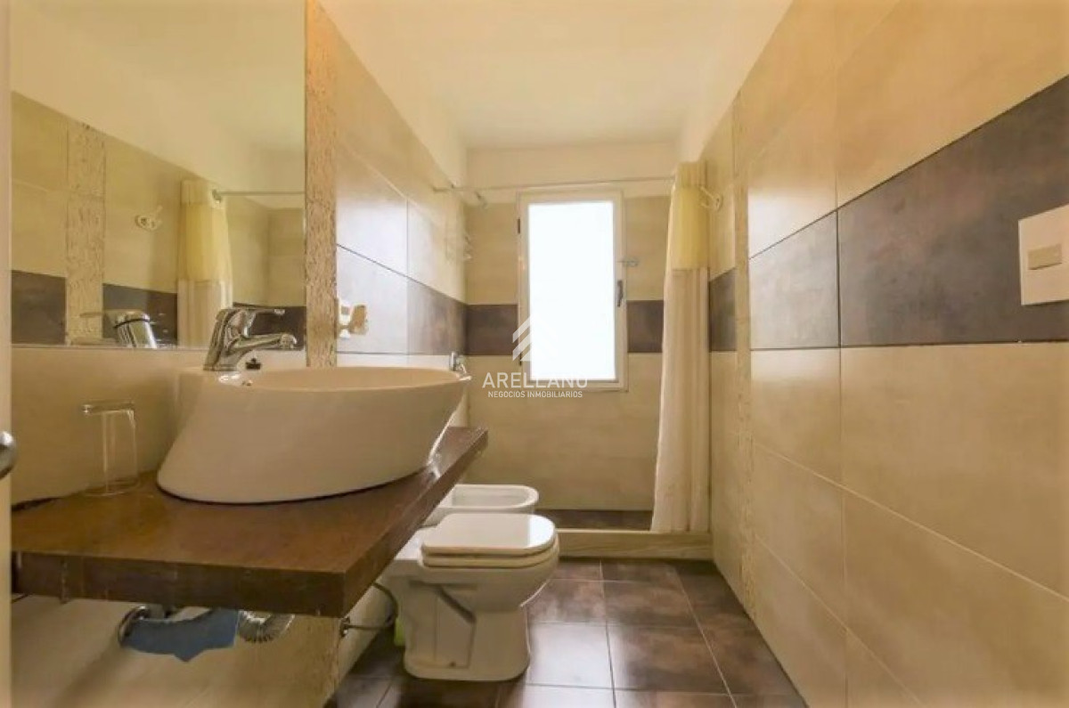 Casa ID.4581 - Excelente Casa de 6 Dormitorios y Piscina en Montoya, La Barra